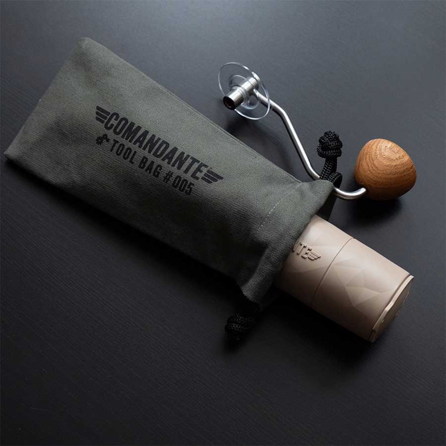 Comandante Tool Bag #5 mit Comandante X25 Trailmaster