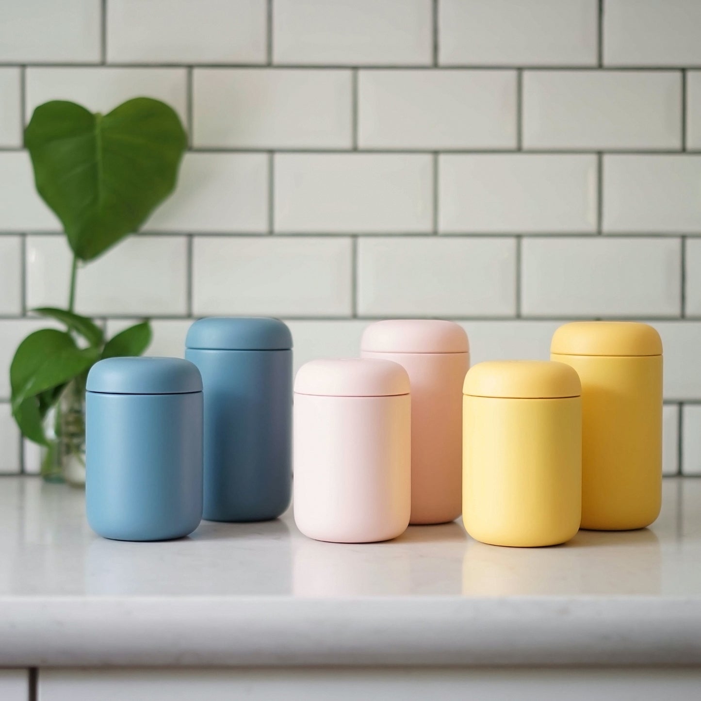 Fellow Thermobecher Carter Everywhere Mug vakuumisoliert, Keramikbeschichtung verschiedene helle Farben
