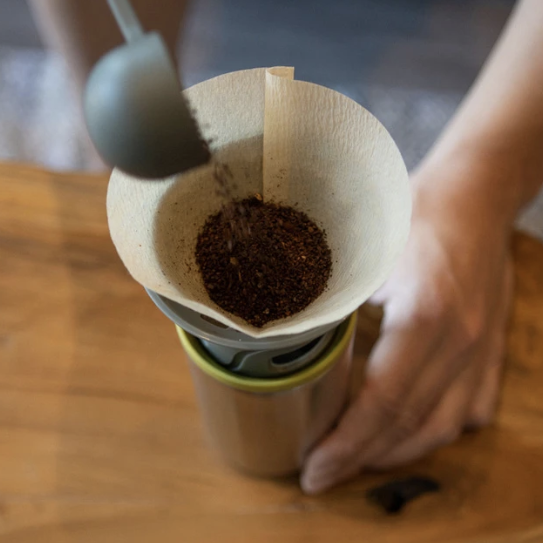 Wacaco Cuppamoka Pour Over Coffee Maker Zubereitung