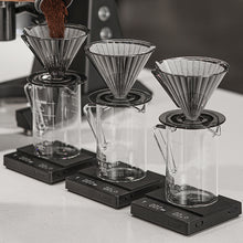 Load image into Gallery viewer, MHW-3BOMBER Cube Coffee Scale 2.0 Kaffeewaage mit USB-C Black