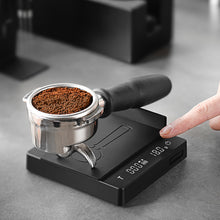 Laden Sie das Bild in den Galerie-Viewer, MHW-3BOMBER Cube Coffee Scale 2.0 Mini Digitale Waage mit USB-C Black