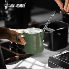 Laden Sie das Bild in den Galerie-Viewer, MHW-3BOMBER Milk Pitcher 5.0 Milchkännchen Wilderness Green 500 ml