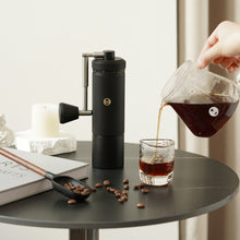 Laden Sie das Bild in den Galerie-Viewer, Timemore Chestnut S3 Kaffeemühle schwarz