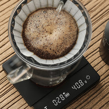 Load image into Gallery viewer, MHW-3BOMBER Cube Coffee Scale 2.0 Kaffeewaage mit USB-C Black