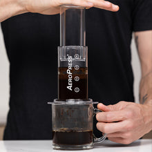 Load image into Gallery viewer, AeroPress Coffee Maker Clear Kaffeebereiter, inkl. 100 Filtern
