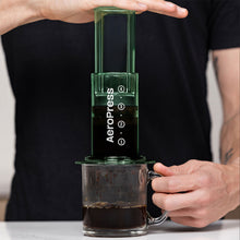 Load image into Gallery viewer, AeroPress Clear Kaffeebereiter Clear Green