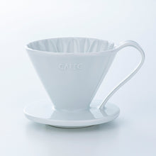 Laden Sie das Bild in den Galerie-Viewer, CAFEC Handfilter Arita Flower Dripper Cup 1 Weiß
