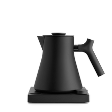 Fellow Corvo EKG Pro Wasserkocher in Matt Black mit Basisstation