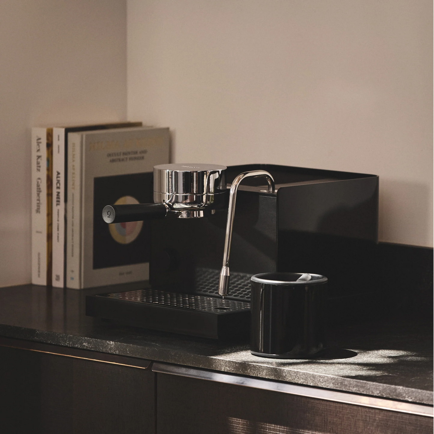 Fellow Knock Box Abschlagbox mit Series 1 Espressomaschine