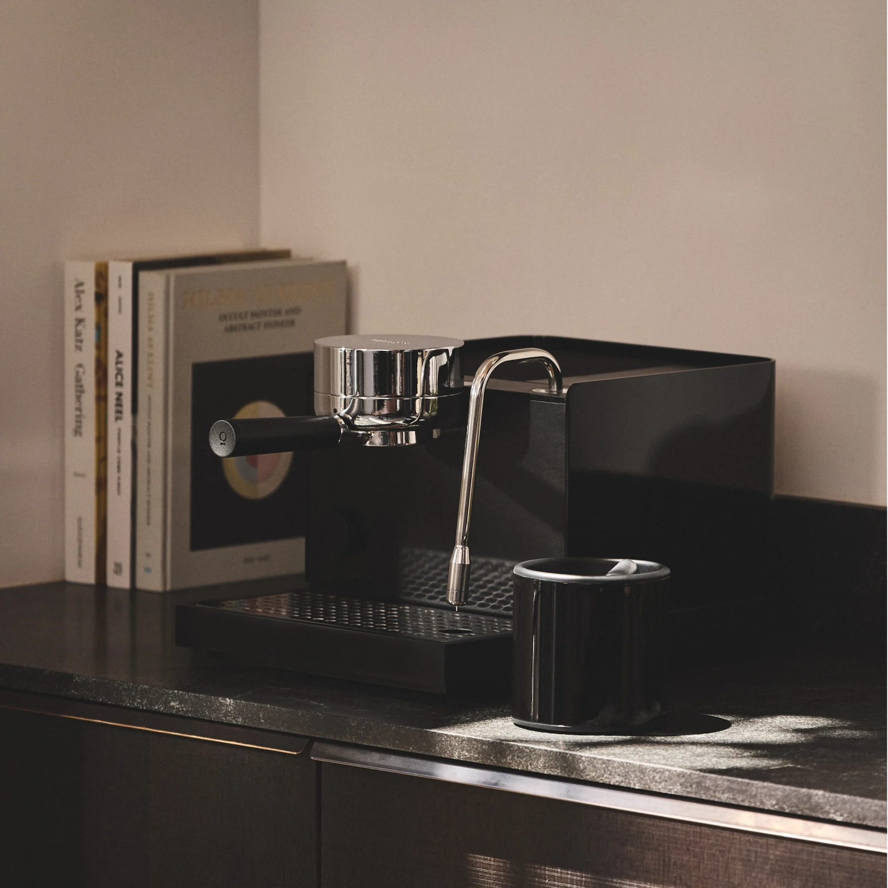 Fellow Knock Box Abschlagbox mit Series 1 Espressomaschine