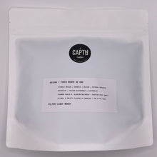 Load image into Gallery viewer, Kaffeebeutel weiß mit Geisha Bohnen