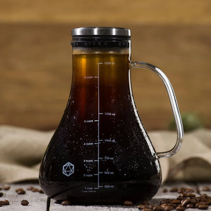 Icosa Arctic Cold Brew Maker mit Cold Brew Kaffee und Edelstahl-Mikronfilter