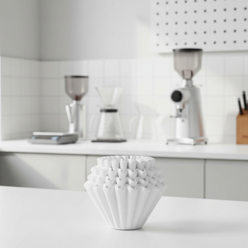 Kalita Wave Filter 155 weißer Papierfilter im Coffee Lab