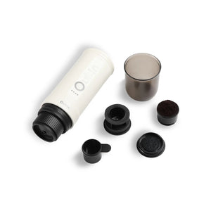 OutIn Nano tragbare elektrische Espressomaschine für unterwegs, für gemahlenen Kaffee oder Kapseln, Pearl White