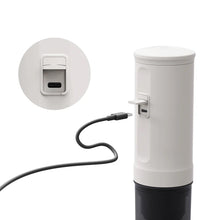 Laden Sie das Bild in den Galerie-Viewer, OutIn Nano tragbare elektrische Espressomaschine für unterwegs Pearl White, USB-C Anschluss zum Aufladen