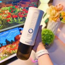 Laden Sie das Bild in den Galerie-Viewer, OutIn Nano tragbare elektrische Espressomaschine für unterwegs Pearl White