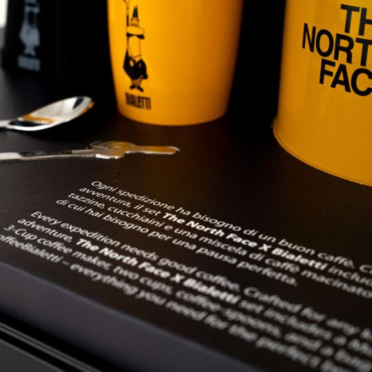 The North Face x Bialetti Espresso Set Zubehör mit Espressolöffeln und Sammlerdesign