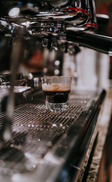 Siebträgermaschine mit Espressoglas