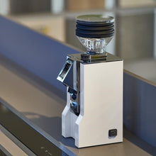 Laden Sie das Bild in den Galerie-Viewer, Eureka Single Dose Blow Up Cleaning auf Eureka Mühle