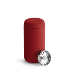 Laden Sie das Bild in den Galerie-Viewer, Fellow Thermobecher Carter Move Mug Rot 12 oz