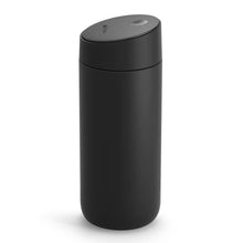 Load image into Gallery viewer, Fellow Thermobecher Carter Move Mug mit Slide Lock Matt-Schwarz 16oz