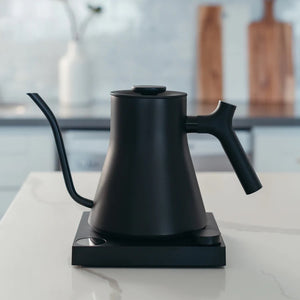 Fellow Stagg EKG Pro Wasserkocher elektrisch, 0,9 l, matt-schwarz