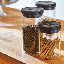 Laden Sie das Bild in den Galerie-Viewer, Hario Coffee Canister 300 Glasbehälter 1000 ml