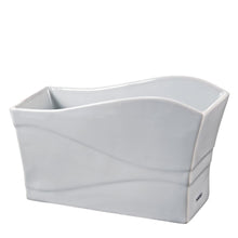 Laden Sie das Bild in den Galerie-Viewer, Hario V60 Paper Stand Filterhalter