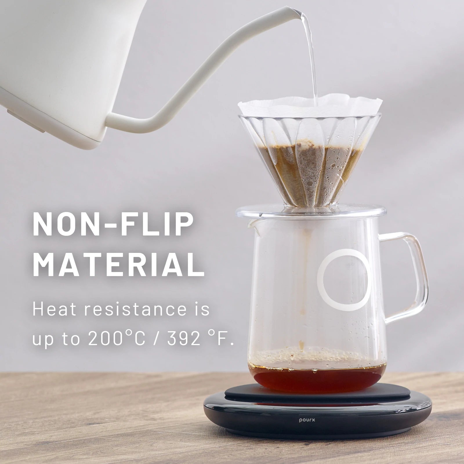 Kaffeezubereitung mit der Pourx Oura Waage mit Pourx Oura Heat Resistant Pad