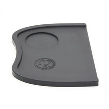 Laden Sie das Bild in den Galerie-Viewer, Rhinowares Professional Bench Tamper Mat