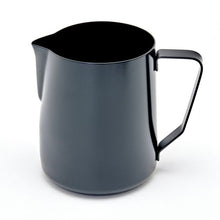 Laden Sie das Bild in den Galerie-Viewer, Rhinowares Stealth Milk Pitcher Milchkännchen schwarz 950 ml